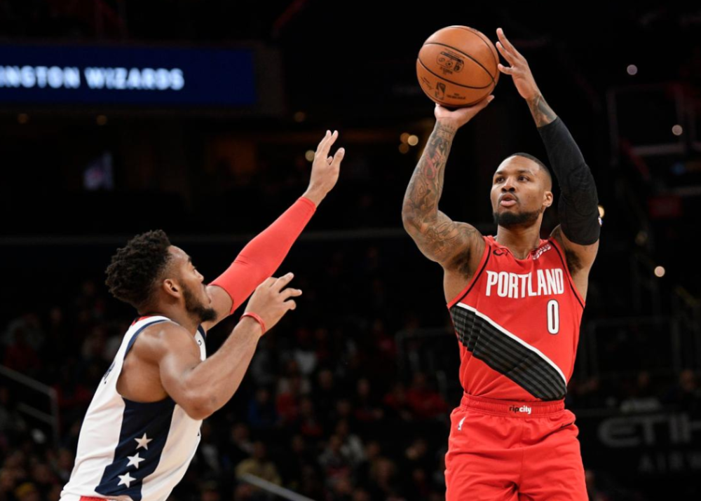  开拓者利拉德申请交易，指定下家为热火或篮网  