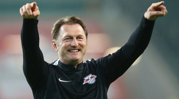  莱比锡红牛功勋主帅宣布赛季末离任  